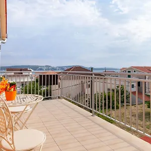 D&a , Trogir Kroatien